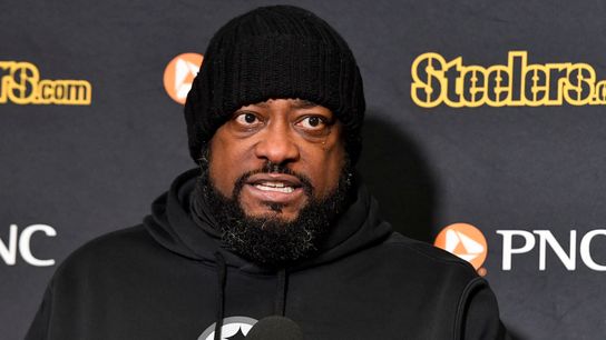 Steelers Insider Hints That Mike Tomlin's Walk Off Had A Deeper Meaning  (Steelers News)